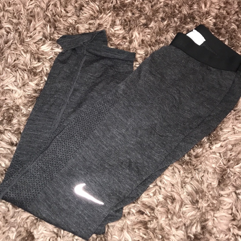 Nike leggings
